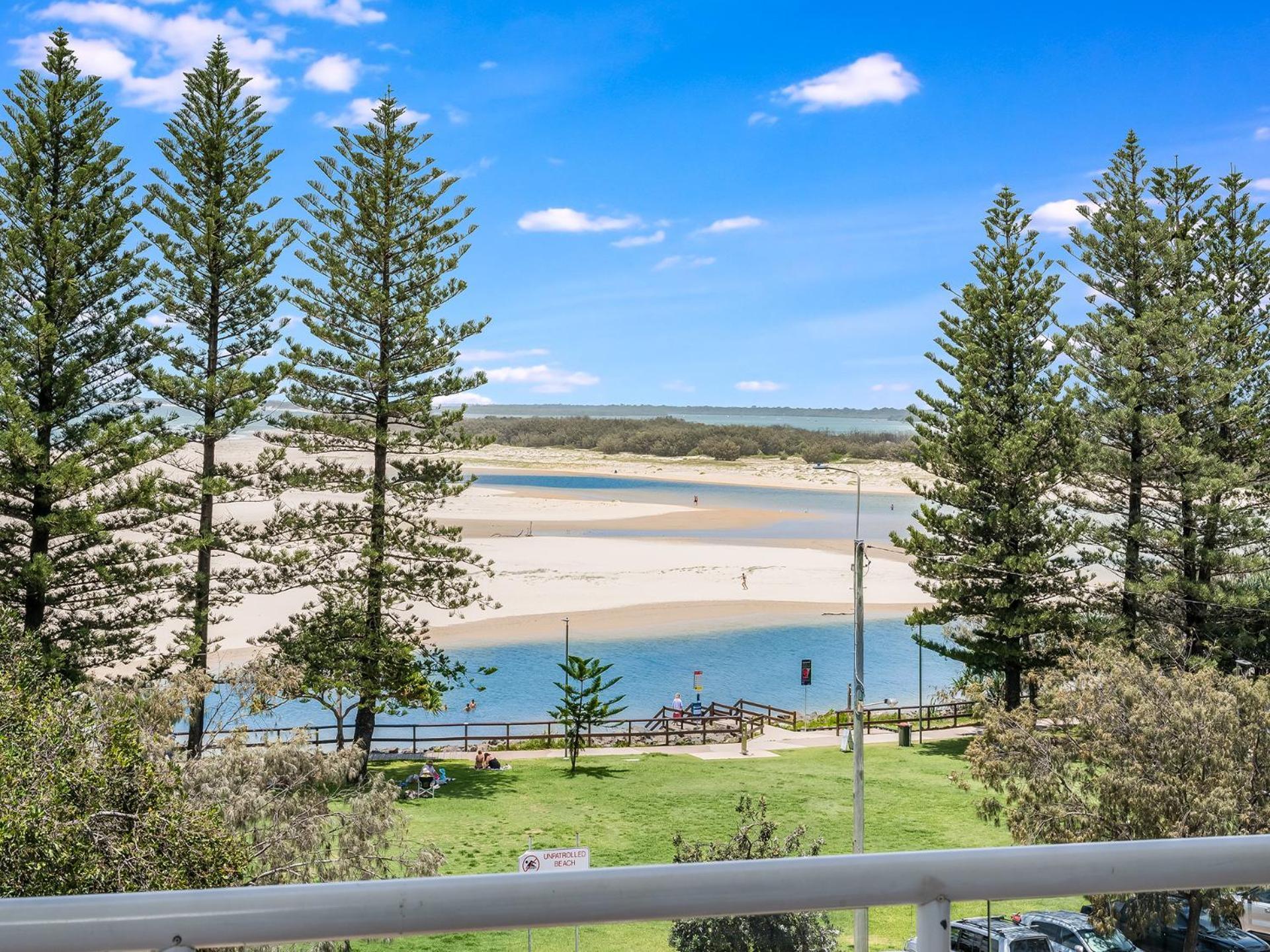 Waterview Resort Калаундра Экстерьер фото