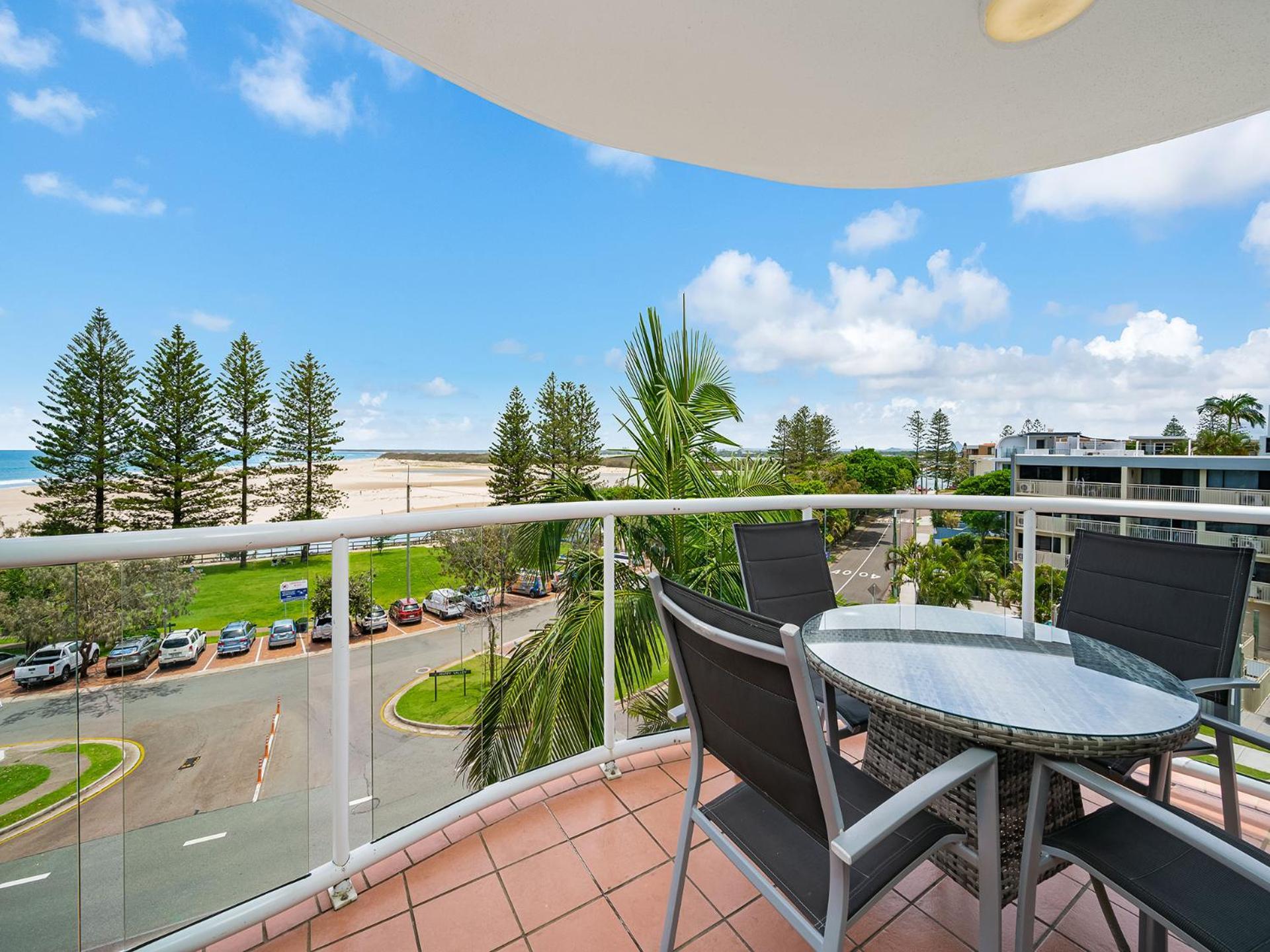 Waterview Resort Калаундра Экстерьер фото
